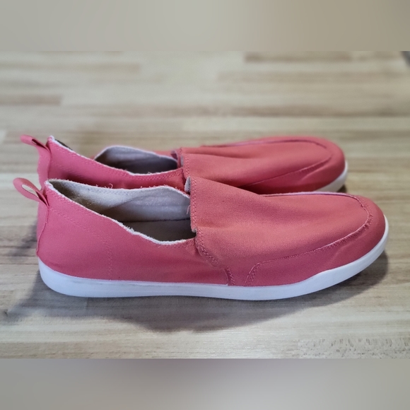 Womens shoes - Picture 2 of 5